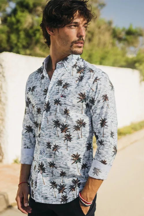 camisa-estampado-palmeras