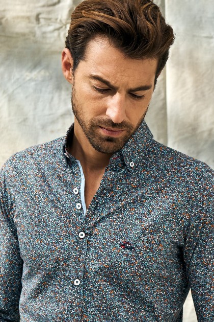 camisa regular fit mini flores multicolor